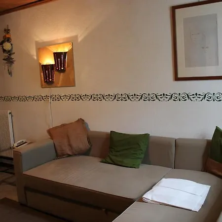 Hotel apartamentowy Jolly