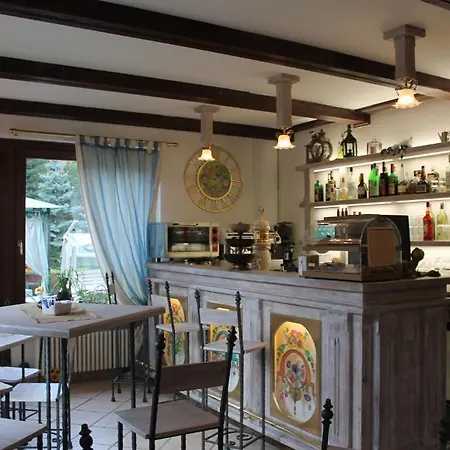 Jolly Hotel apartamentowy 3*