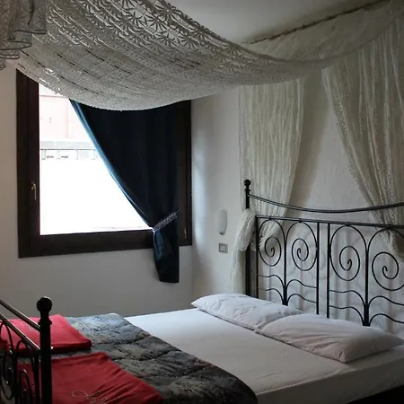 Jolly Aparthotel